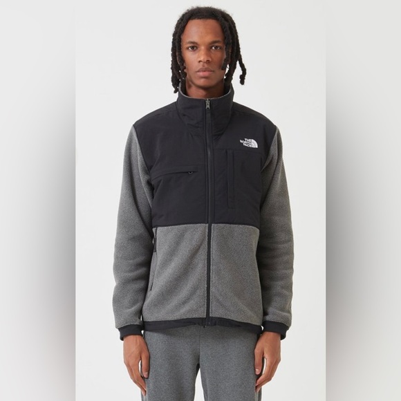 The North Face Other - Unisex The North Face Denali Vintage Fleece Jacket Size XL Juniors Black Grey